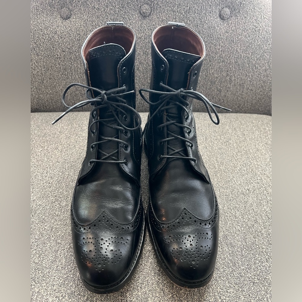 Allen Edmonds Dalton Wingtip Dress Boot. Worn but in great condition! Size 13